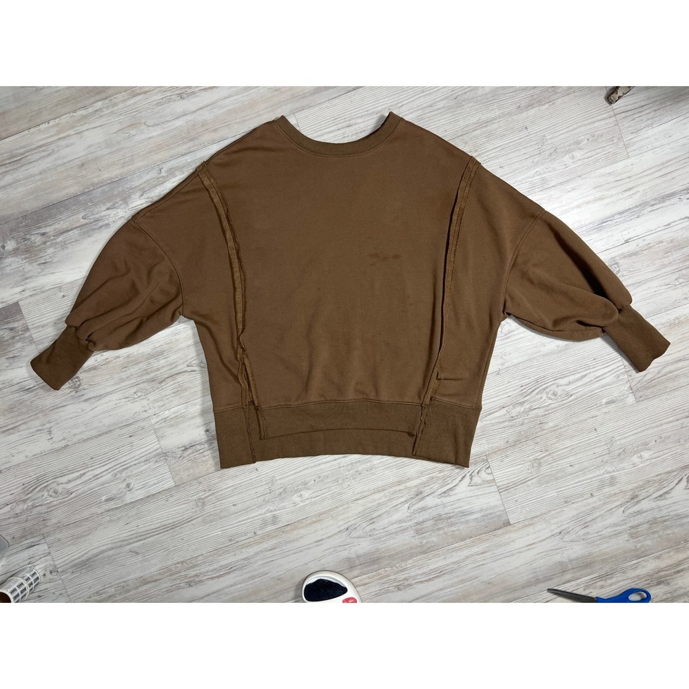 Trendy Queen Womens Brown Oversized Exposed Seam Balloon Sleeve Sweatshirt Small